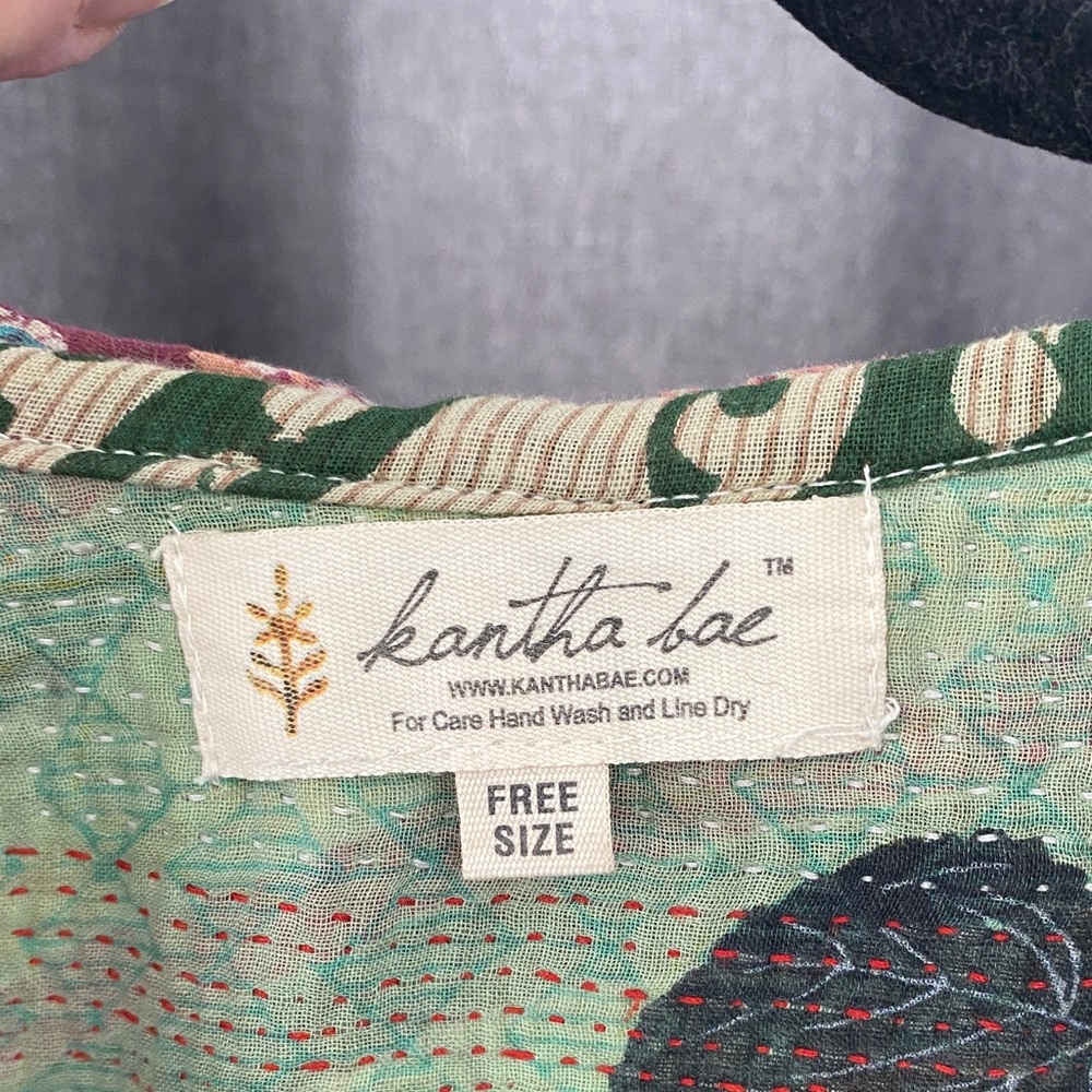 Kantha Bae Rising Sun coat - Picture 3 of 3